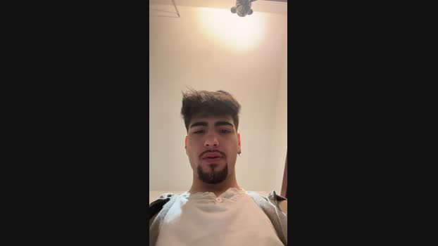 Jovencitobcn21 fuck Webcam SHOW @ Cam4 02-12-2024