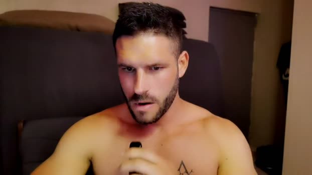 Supermanforme kissing Webcam SHOW @ Cam4 01-12-2024