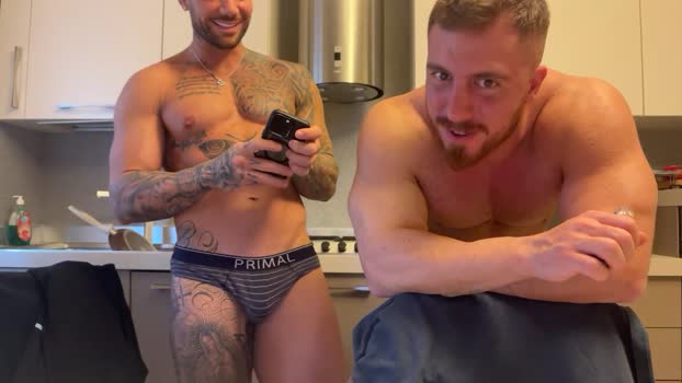 Bigwhitebull horny Webcam SHOW @ Cam4 03-12-2024