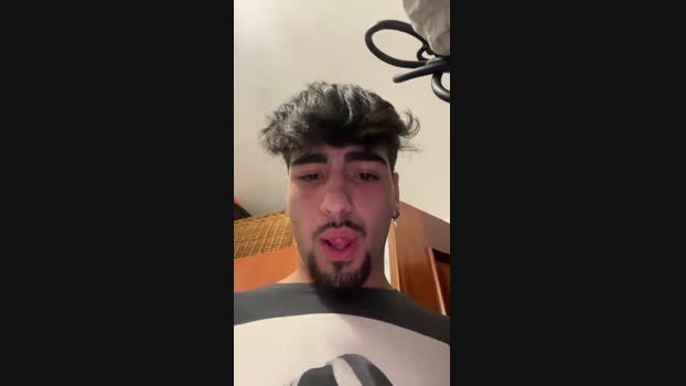 Jovencitobcn21 kiss Webcam SHOW @ Cam4 04-12-2024