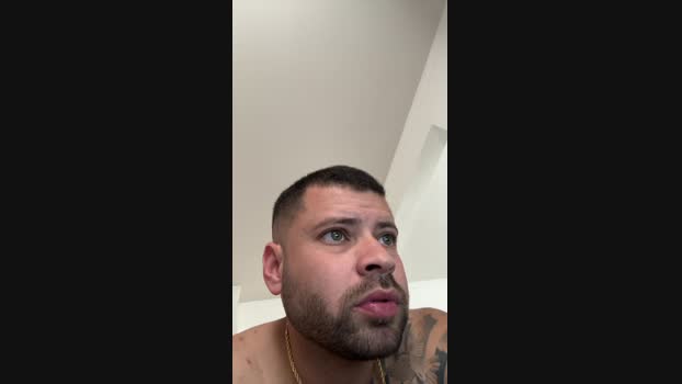 Pedrobarboza01 spank Webcam SHOW @ Cam4 08-12-2024