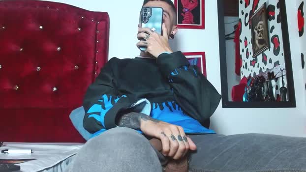 aaronbigdickxxx deepthroat Webcam SHOW @ Cam4 11-12-2024