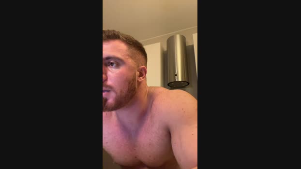 Bigwhitebull Cam Webcam SHOW @ Cam4 12-12-2024