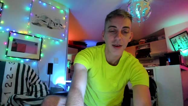HuGo4K natural Webcam SHOW @ Cam4 12-12-2024