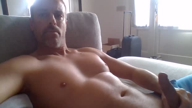 io8219 dirty Webcam SHOW @ Cam4 14-12-2024