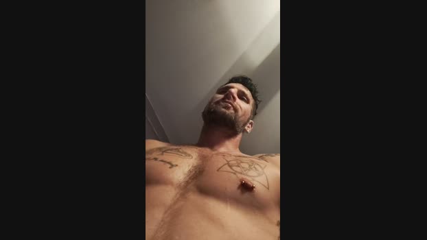 DaddyGator1 Pretty Webcam SHOW @ Cam4 15-12-2024