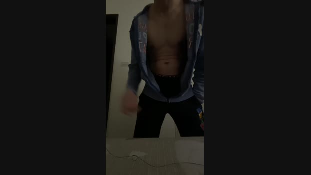 Nhands handsome Webcam SHOW @ Cam4 17-12-2024
