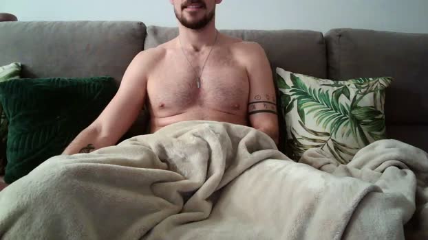 LucasErosSw kiss Webcam SHOW @ Cam4 17-12-2024