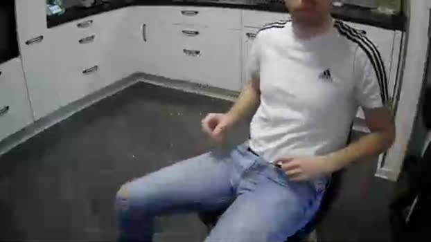 Jeansjunge96 sex Webcam SHOW @ Cam4 24-12-2024