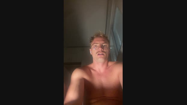 fistforfun92 playtime Webcam SHOW @ Cam4 31-12-2024