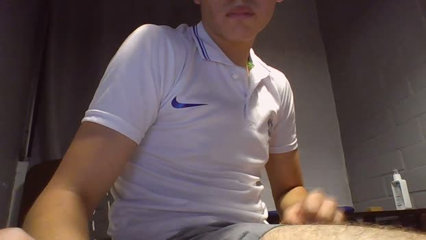 21cm23 suck Webcam SHOW @ Cam4 01-01-2025