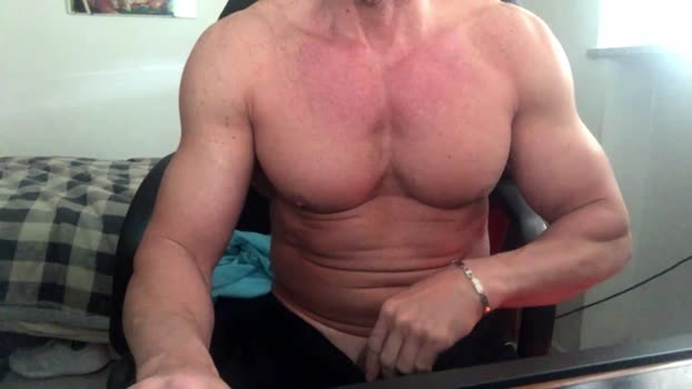 guardami2 love Webcam SHOW @ Cam4 01-01-2025