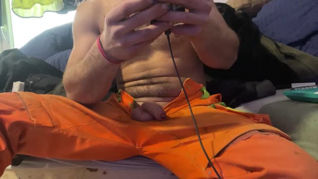 tobi332 yummy Webcam SHOW @ Cam4 01-01-2025