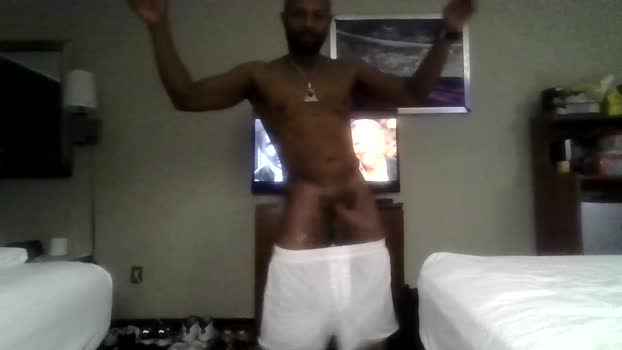 RonniePipeHer beauty Webcam SHOW @ Cam4 01-01-2025