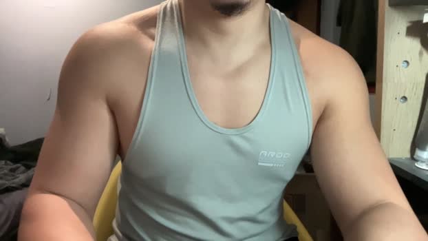 derrick99_sexy4 yummy Webcam SHOW @ Cam4 02-01-2025