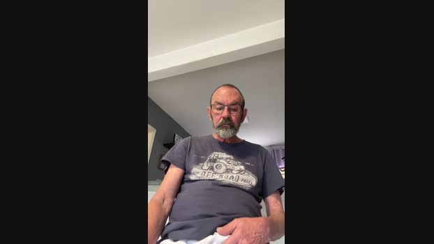 raul4396624 sexy Webcam SHOW @ Cam4 01-01-2025