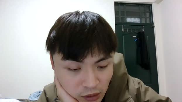 huang500 big Webcam SHOW @ Cam4 03-01-2025