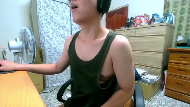 rocheyj suck Webcam SHOW @ Cam4 04-01-2025