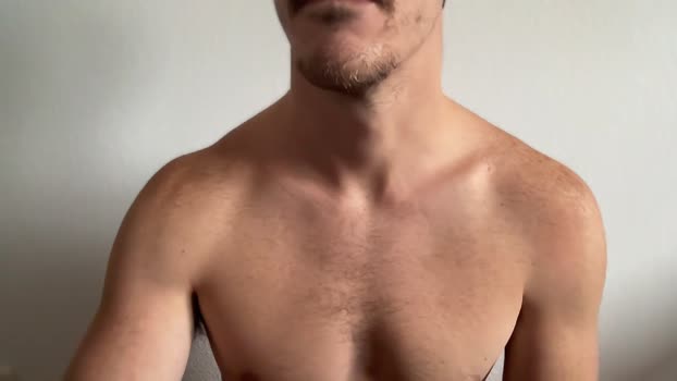fefdrond Download Webcam SHOW @ Cam4 06-01-2025