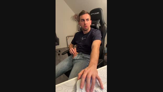 Jeansjunge96 deepthroat Webcam SHOW @ Cam4 09-01-2025