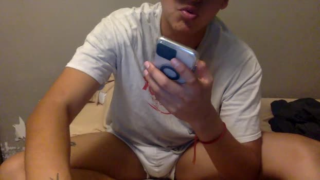 latinboihere fingers Webcam SHOW @ Cam4 13-01-2025
