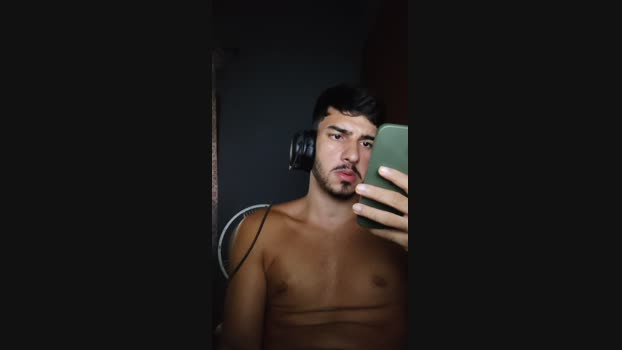 robsonhaha Porn Webcam SHOW @ Cam4 14-01-2025