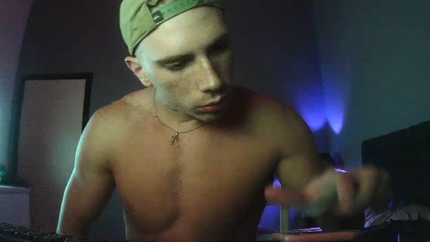 onlybauti fuckhard Webcam SHOW @ Cam4 17-01-2025