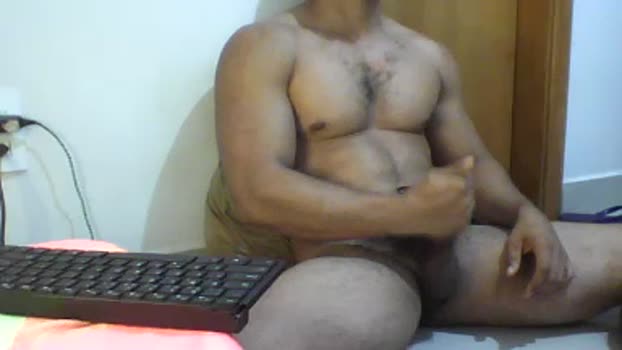 MorenoCarente handsome Webcam SHOW @ Cam4 19-01-2025