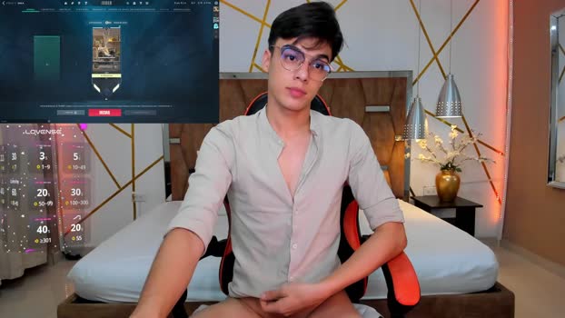 Gerony toy Webcam SHOW @ Cam4 21-01-2025