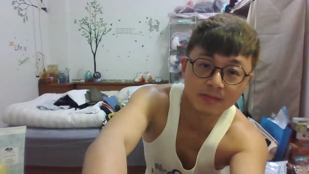 w2xist5 kissing Webcam SHOW @ Cam4 21-01-2025