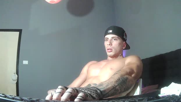 onlybauti bigballs Webcam SHOW @ Cam4 22-01-2025