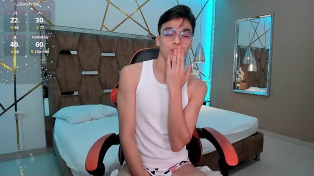 Gerony prettyface Webcam SHOW @ Cam4 31-01-2025