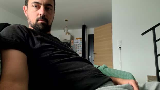 Johnbel96_ yummy Webcam SHOW @ Cam4 31-01-2025