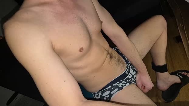 LuckyBong fingering Webcam SHOW @ Cam4 01-02-2025
