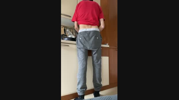 Tom_ita1 Pretty Webcam SHOW @ Cam4 01-02-2025