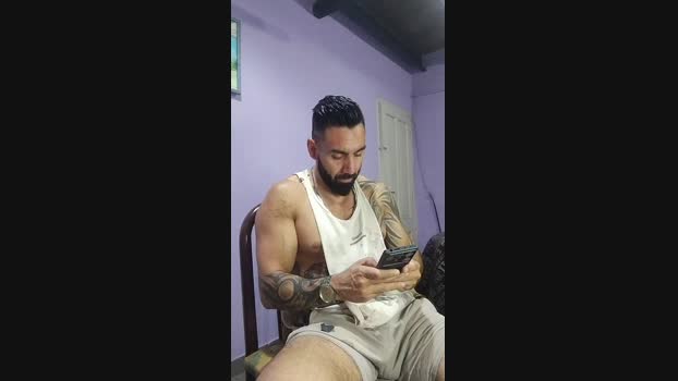 Xavier_82 spanking Webcam SHOW @ Cam4 01-02-2025