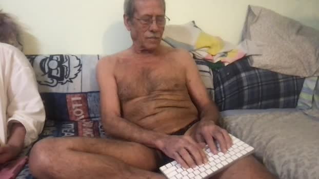 mrtease54 spank Webcam SHOW @ Cam4 01-02-2025