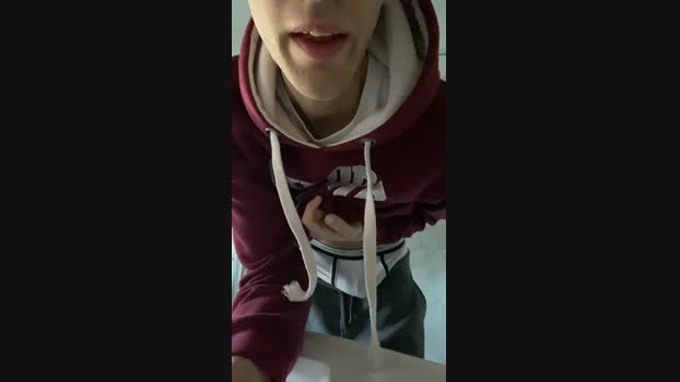 Tom_ita1 playtime Webcam SHOW @ Cam4 02-02-2025