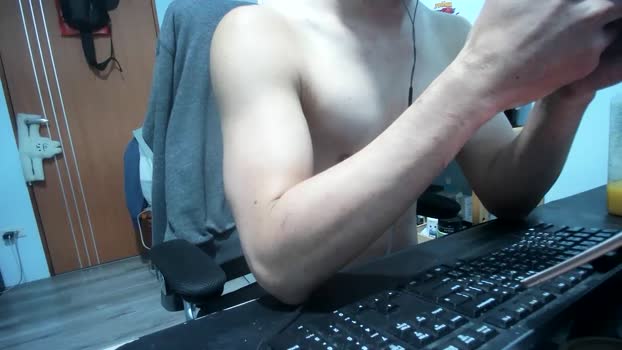 santimunez99 sexybody Webcam SHOW @ Cam4 02-02-2025