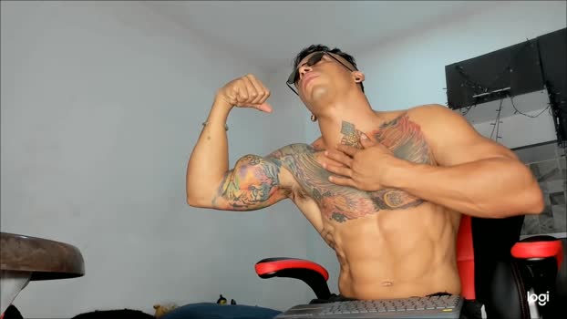 Lucasflexthis_1 harddick Webcam SHOW @ Cam4 03-02-2025