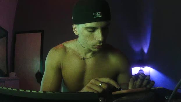 onlybauti striptease Webcam SHOW @ Cam4 03-02-2025