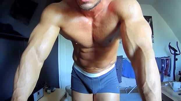 yumyum18 big Webcam SHOW @ Cam4 03-02-2025