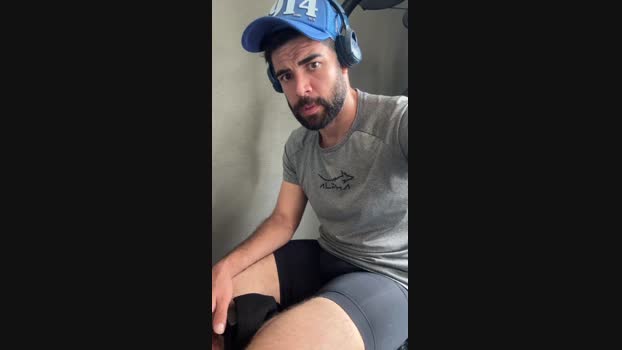 dico91 bigballs Webcam SHOW @ Cam4 04-02-2025