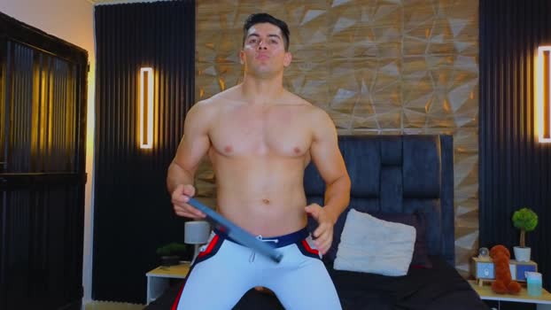 Felipenmarce big Webcam SHOW @ Cam4 06-02-2025