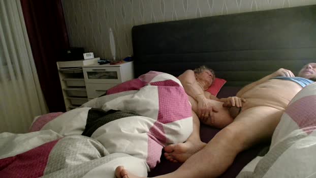 skytourmz_xxx bigload Webcam SHOW @ Cam4 07-02-2025