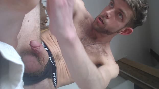 RaveisKing75 sexy Webcam SHOW @ Cam4 08-02-2025