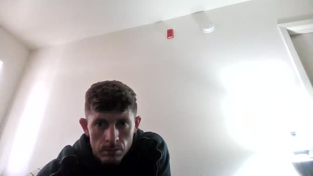 David_in_702 Cam Webcam SHOW @ Cam4 08-02-2025