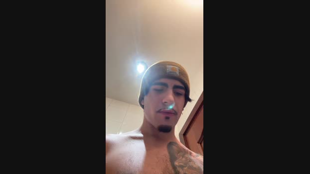 Jovencitobcn21 Topless Webcam SHOW @ Cam4 08-02-2025