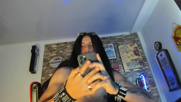 thebeastmaster kiss Webcam SHOW @ Cam4 08-02-2025