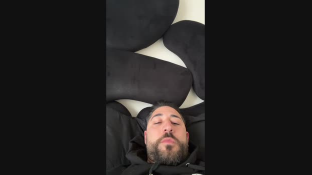 Pescecanexxx spanking Webcam SHOW @ Cam4 12-02-2025